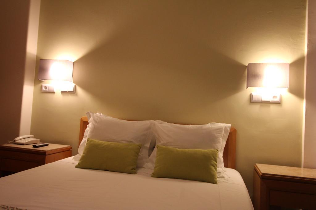 Imperador Hotel Lisbon Bagian luar foto