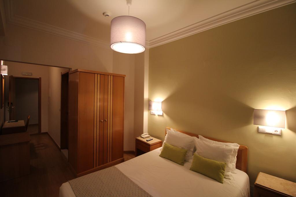 Imperador Hotel Lisbon Bagian luar foto