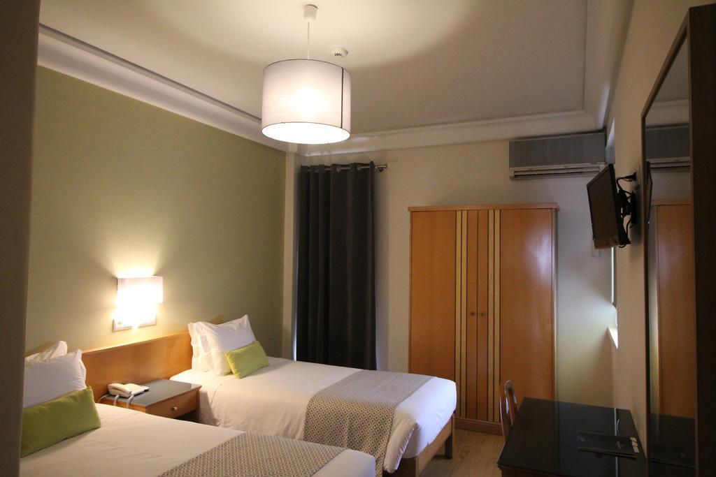 Imperador Hotel Lisbon Bagian luar foto