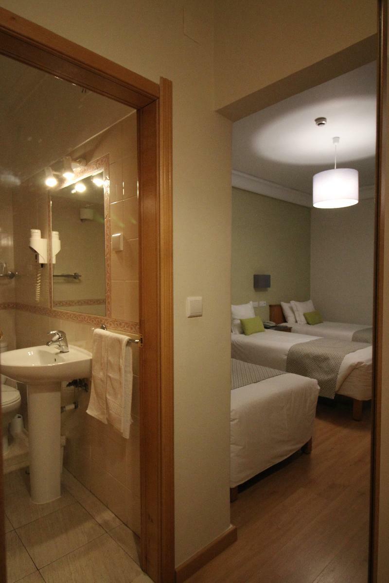 Imperador Hotel Lisbon Bagian luar foto